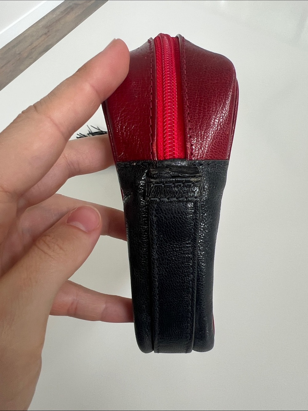Vintage FENDI Roma 1925 colorblock red white and navy blue camera bag NO strap - Picture 10 of 16